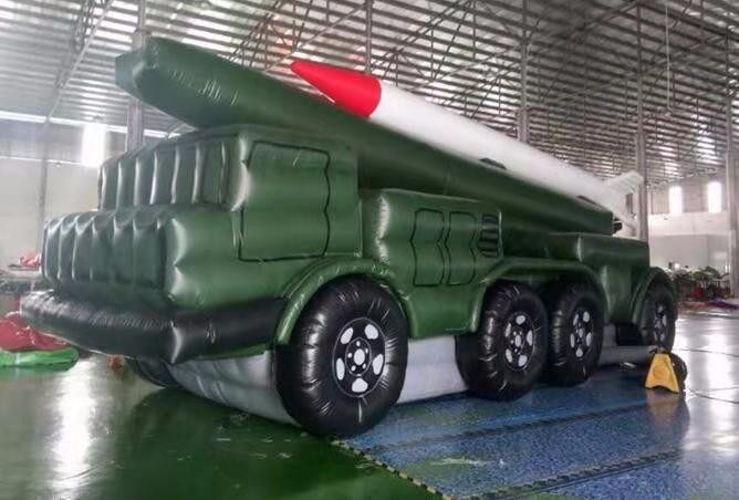 巴里坤军事导弹发射车